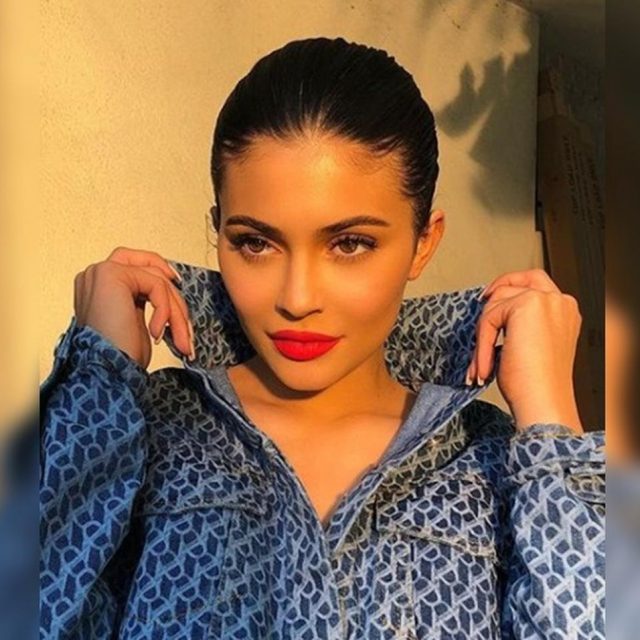 21歳で資産9億ドルのカイリー・ジェンナー、バッグ用クローゼットが夢の世界
