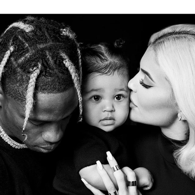 カイリー・ジェンナー、９ヵ月の娘はママっ子ではなくパパっ子？