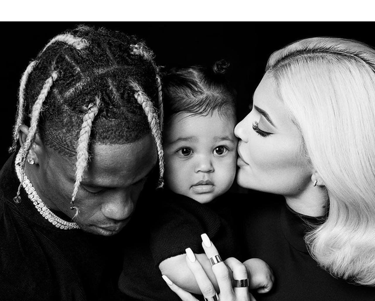 カイリー・ジェンナー、９ヵ月の娘はママっ子ではなくパパっ子？