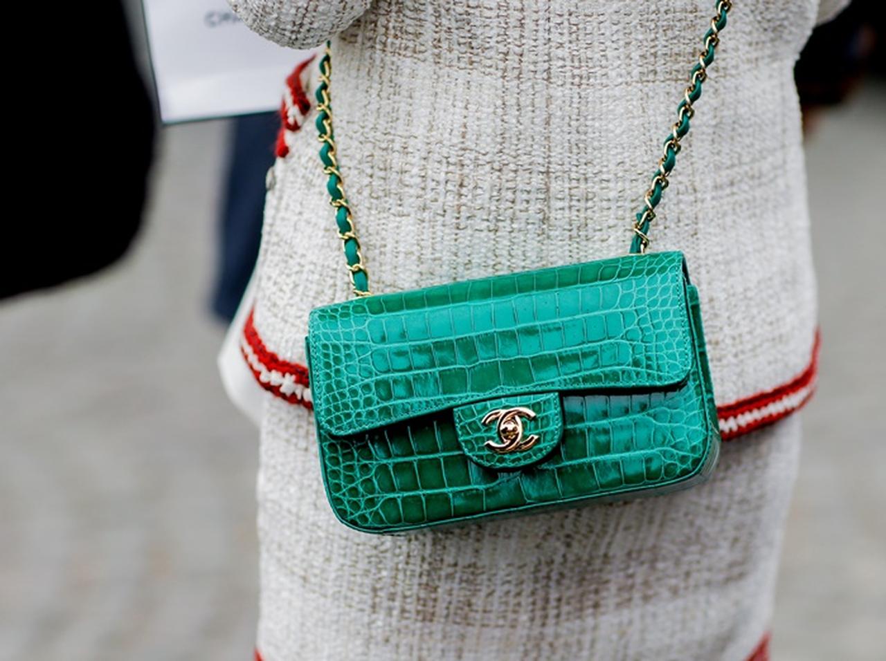 シャネルから消え去る「エキゾチック・スキン」とは?