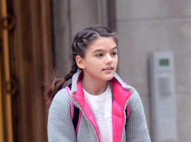 トム・クルーズ愛娘スリちゃん、最新写真に成長を感じる