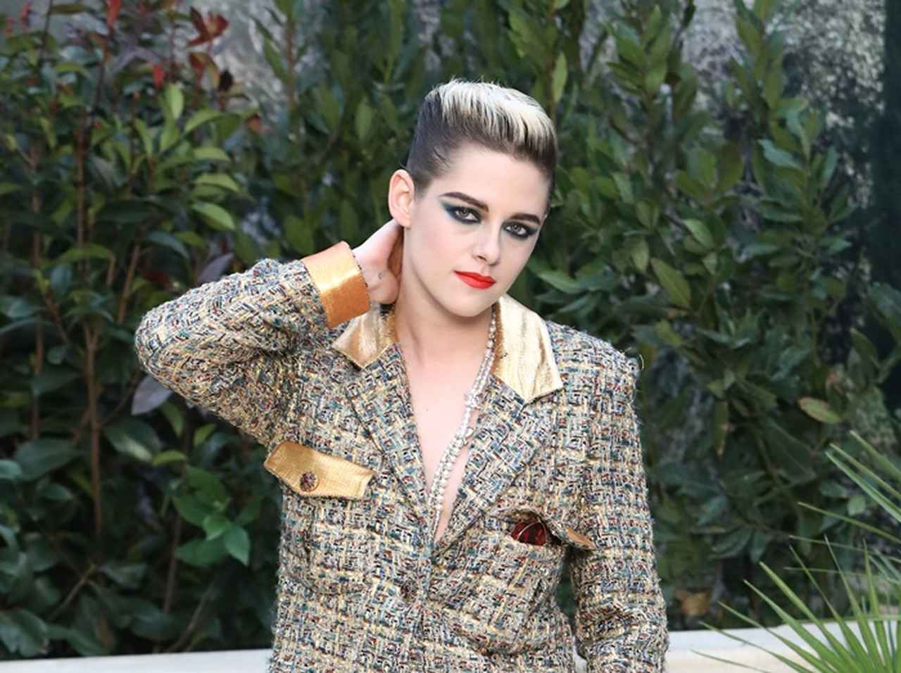 クリステン・スチュワート、あの人気女優と一緒にハイキング