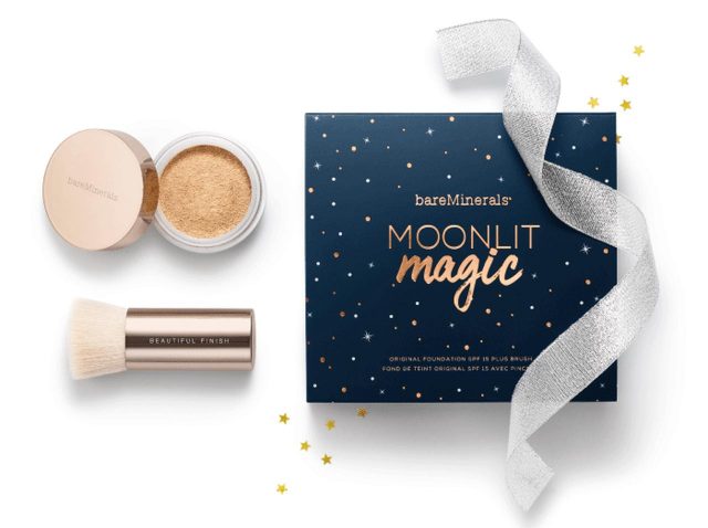 ベアミネラルの人気ファンデ、専用ブラシ付きのスペシャルパッケージで発売