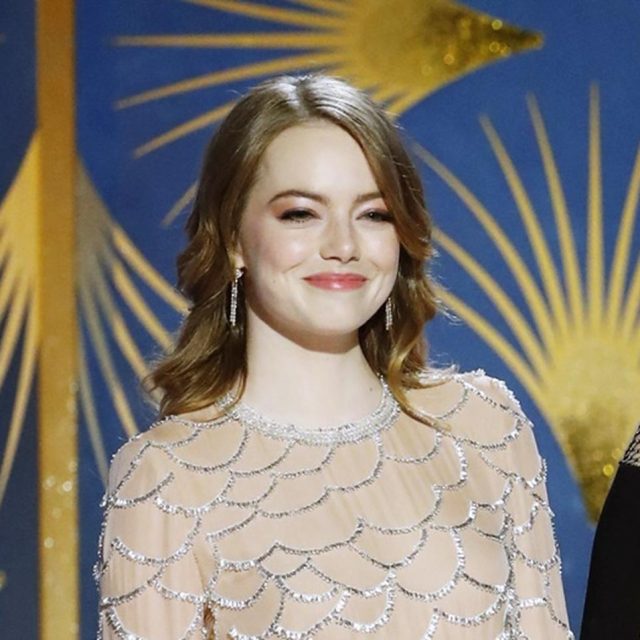 エマ・ストーン、生放送中に大声で「ごめんなさい！」とガチ謝罪のワケ【ゴールデン・グローブ2019】