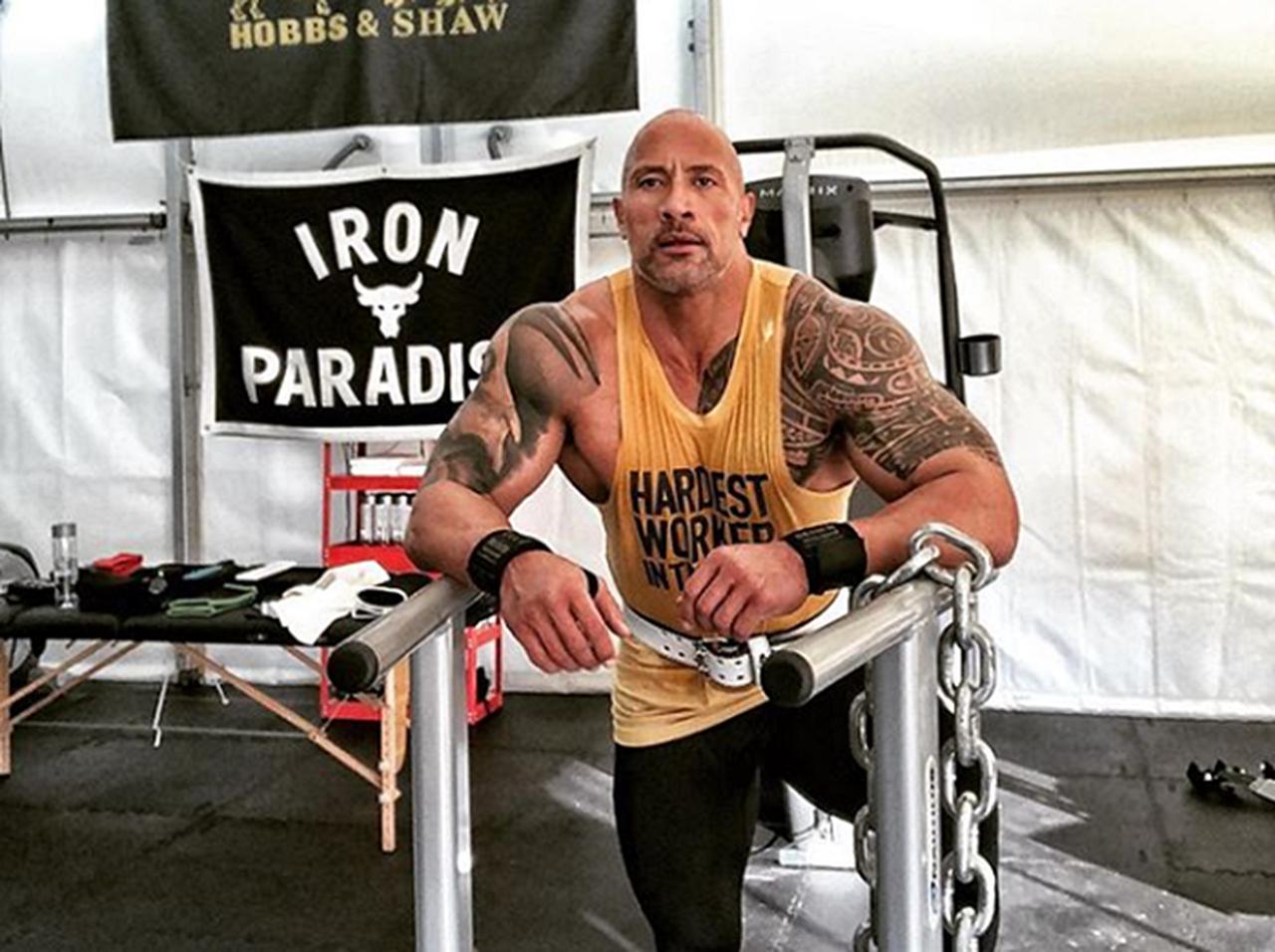 ドウェイン・ジョンソンの「専用移動式ジム」には『地球外生命体』がいる