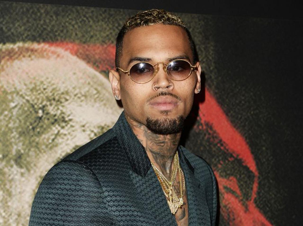 クリス・ブラウン、レイプ容疑で身柄を拘束