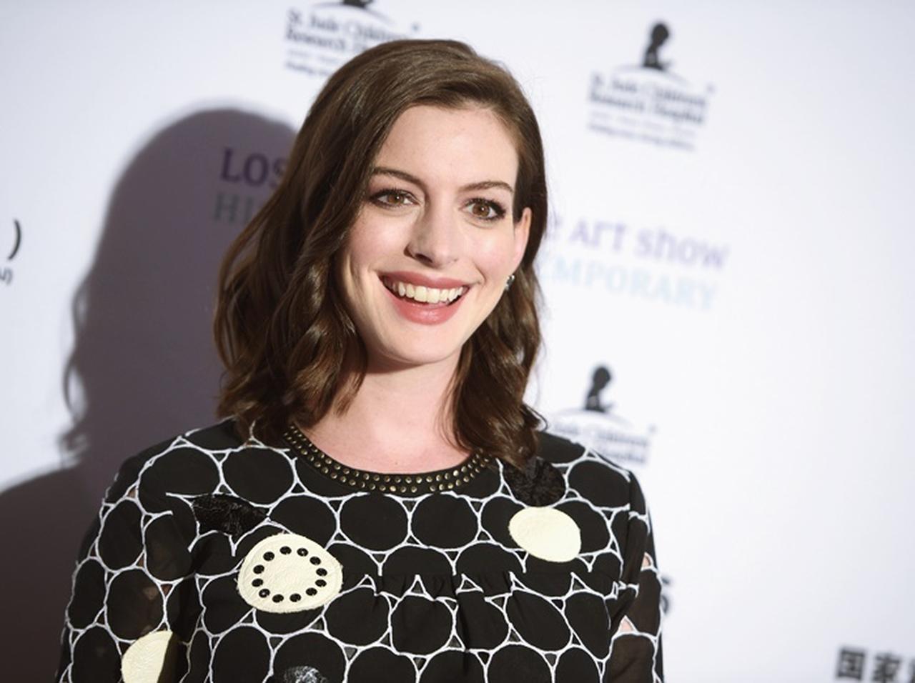 アン・ハサウェイ、最近になって「18年間の禁酒」を決断したワケ