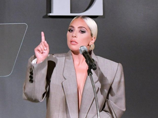 レディー・ガガ、ケシャのレイプ訴訟で加害者側の弁護士に「恥を知れ」と一喝