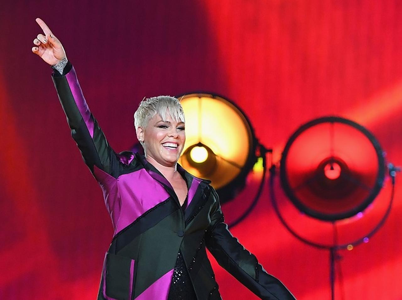 ピンク、ハリウッド殿堂入り!“星”にかかる驚きの額って?