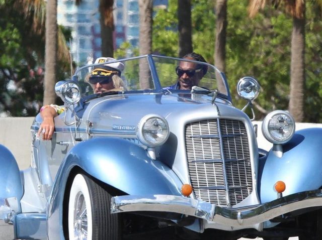 ザック・エフロンが「超絶チャラ男」化した映画の「成人向け」予告編