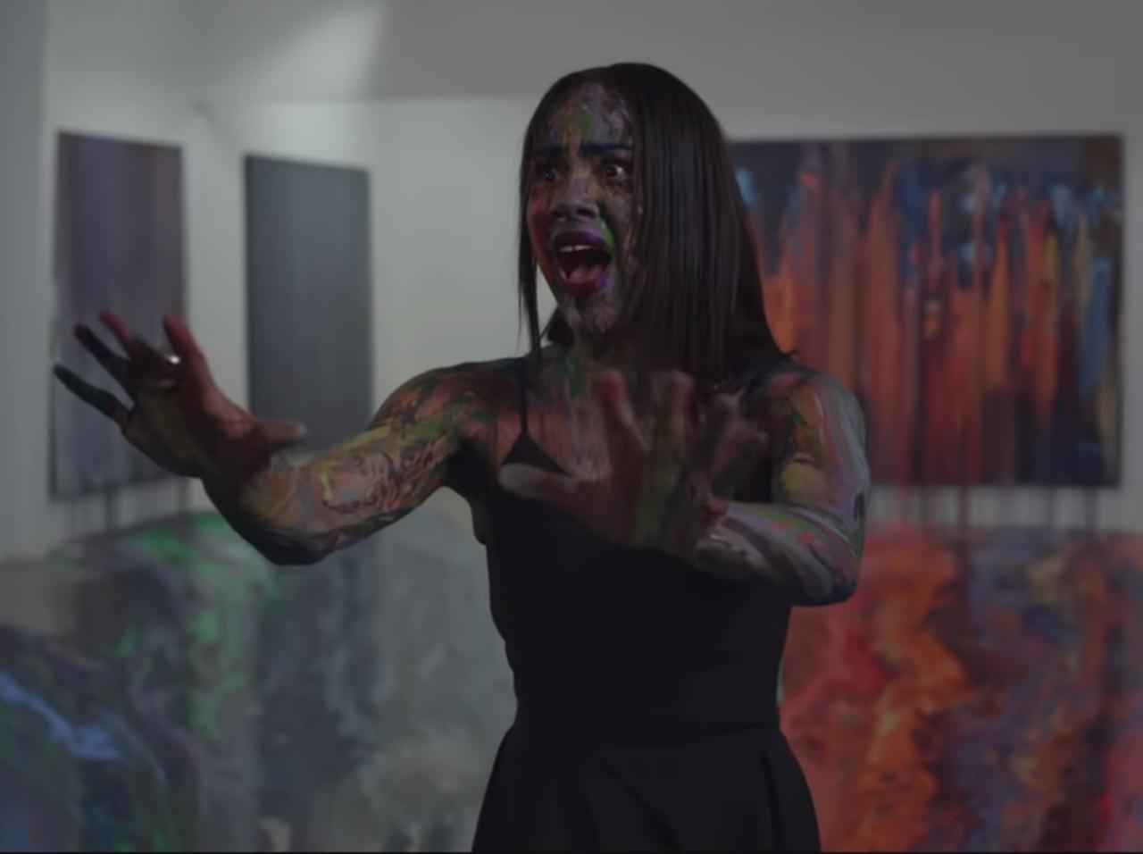 インスタ映えな殺人現場!?社会派監督の初ホラー映画がスタイリッシュに恐怖