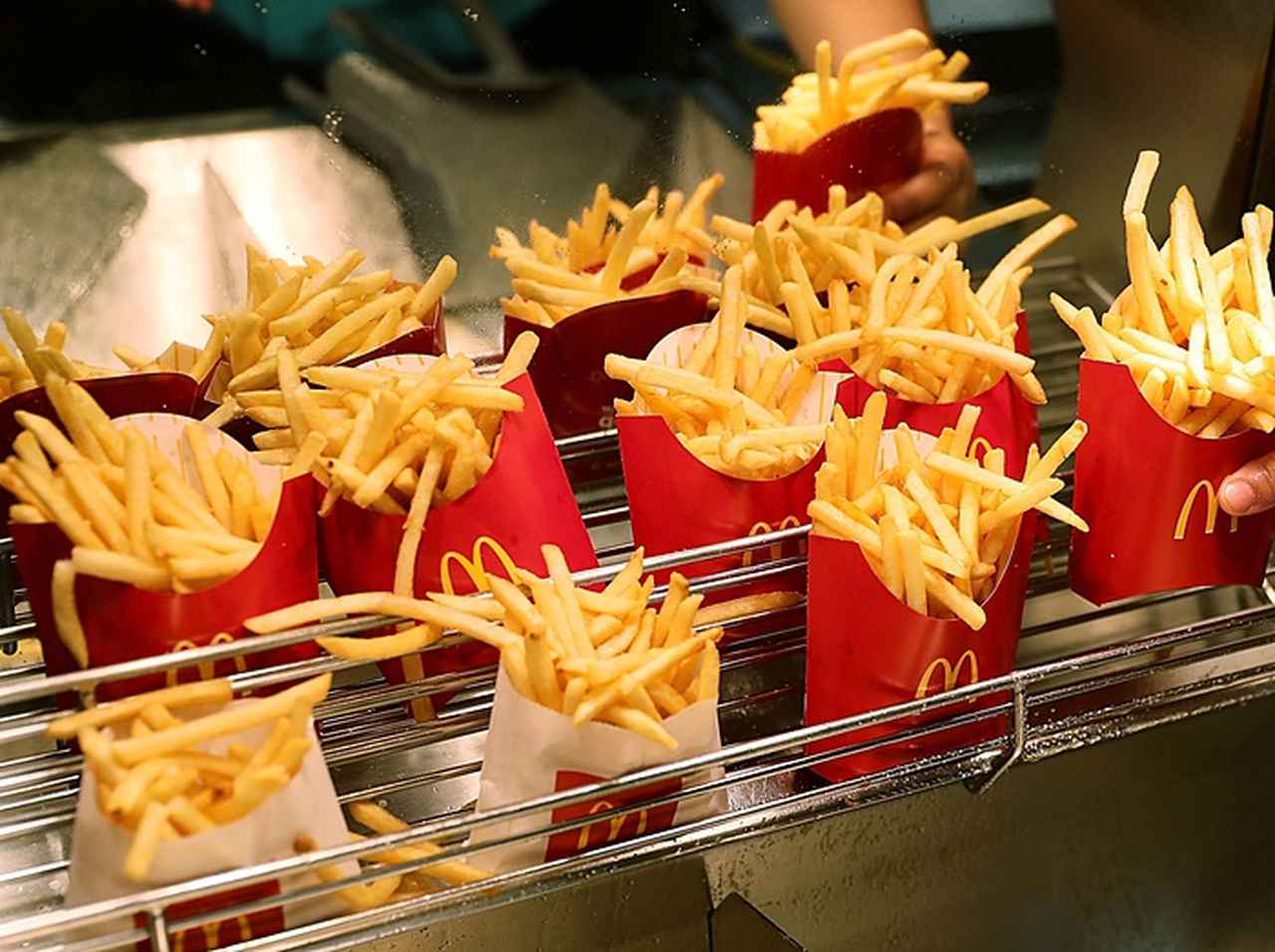 マクドナルドのポテト、「容器」に隠された秘密とは？びっくり裏技を紹介