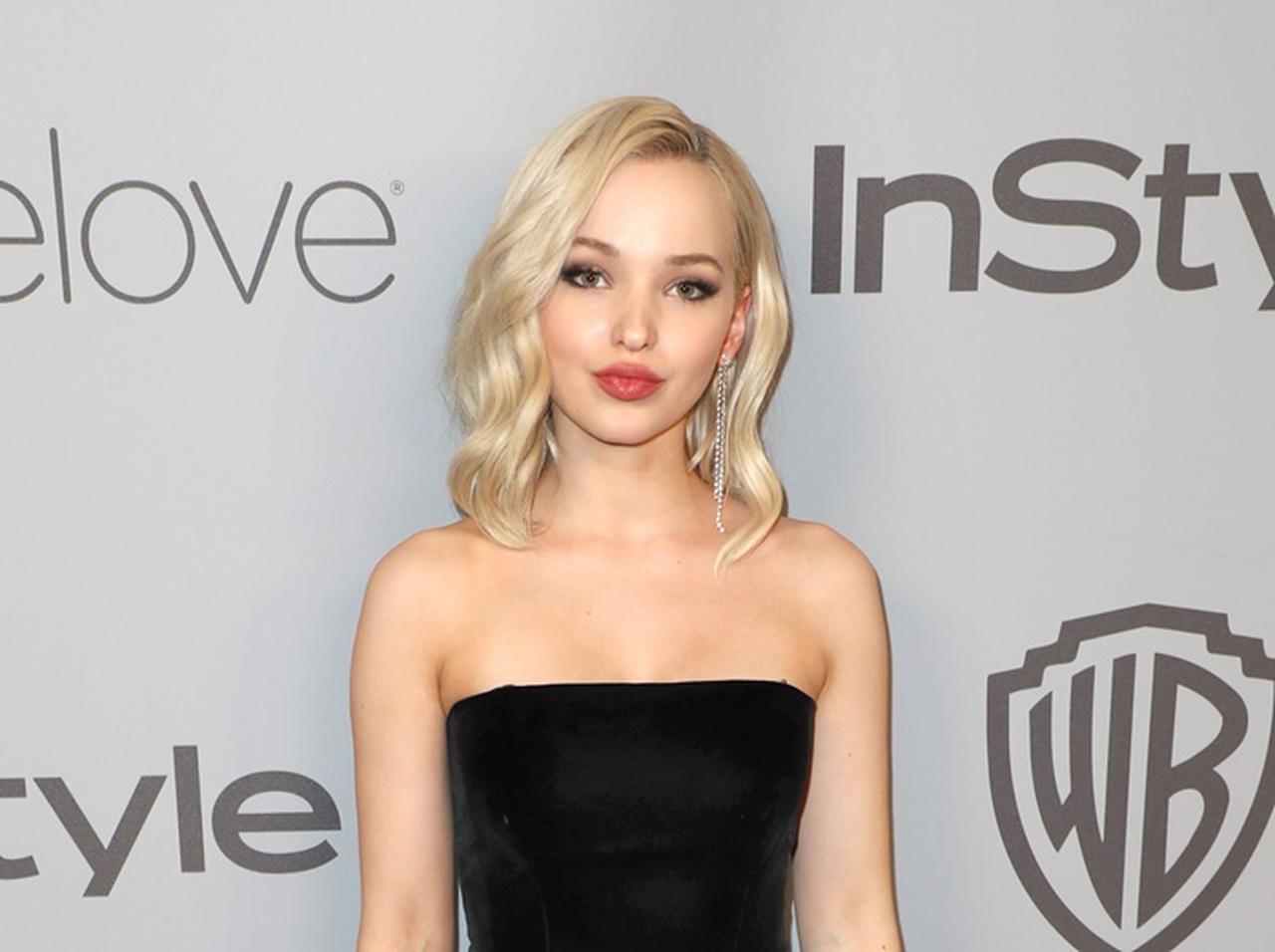 ダヴ・キャメロン、水着姿への批判に「ヴィーナスの裸」で反論