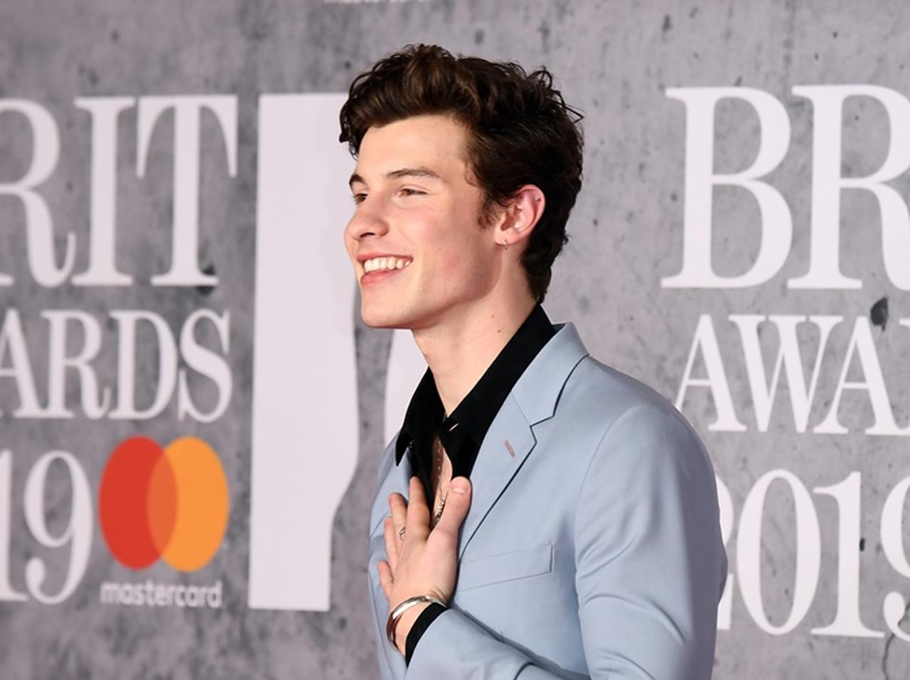 ショーン・メンデス、人目もはばからず「ある女性」に視線をロックオン