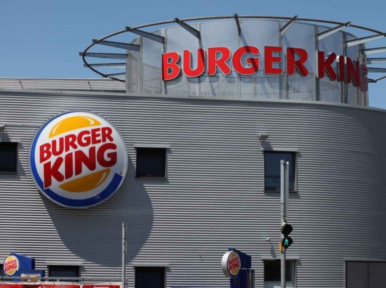 「バーガーキング一生無料」の約束破られた男性、バーガーキングを訴える