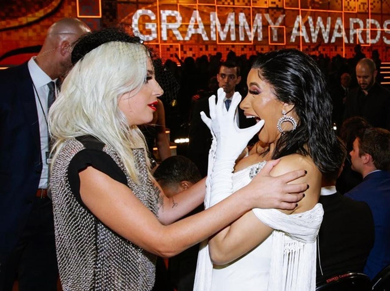 カーディ・Bがピンチの時にレディー・ガガがかけた「言葉」が最高すぎる