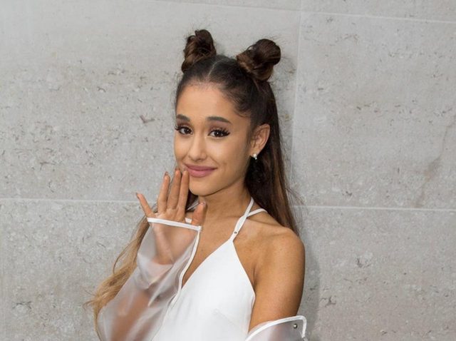 アリアナ・グランデ、婚約破棄してないバージョンの「サンキュー、ネクスト」もあった