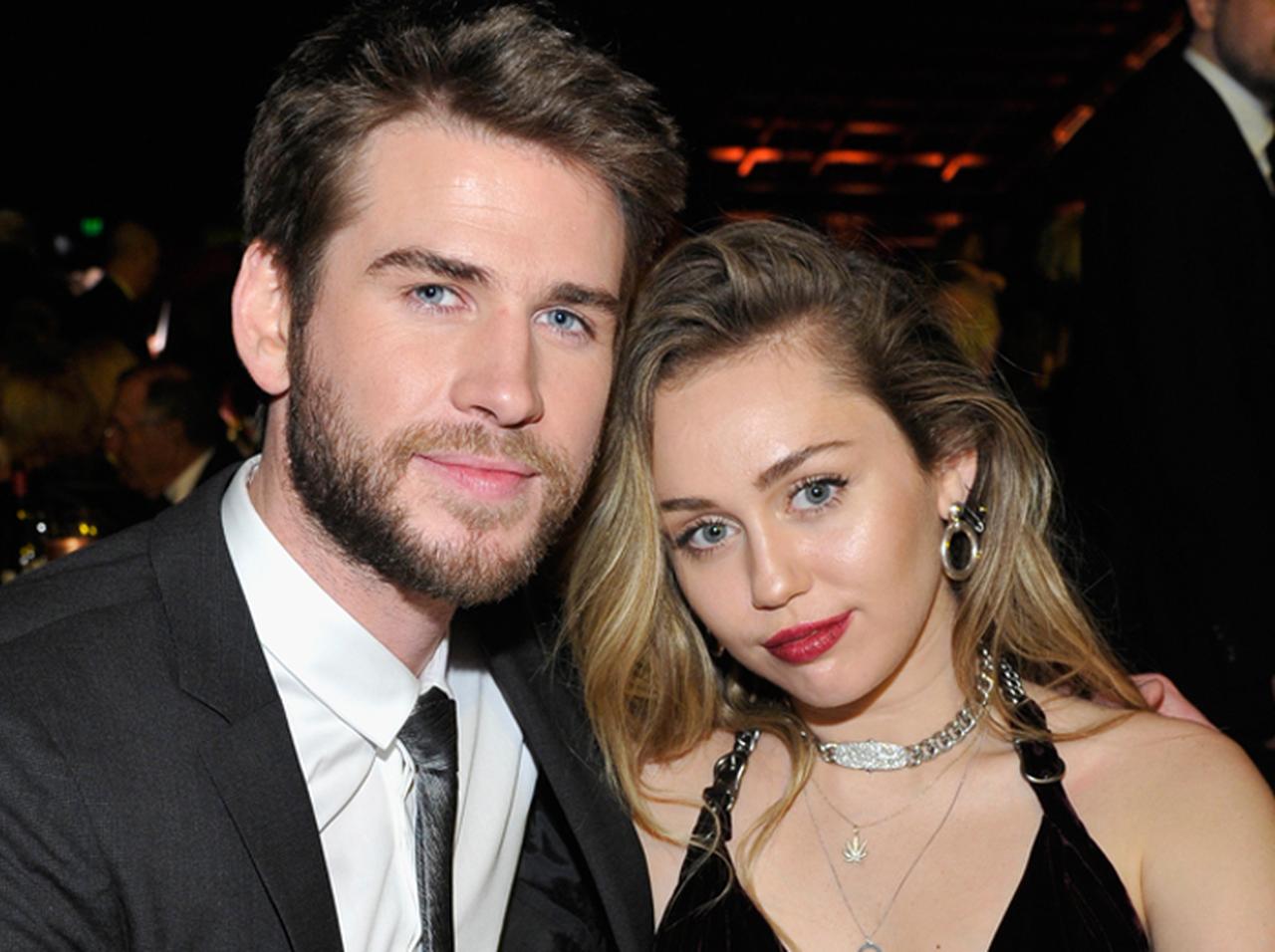 「クィア」を自認するマイリー・サイラスが“異性”である夫との結婚を決めた理由