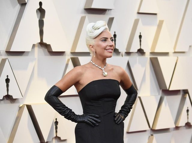 レディー・ガガ、第91回アカデミー賞で30憶超えのネックレスを着用