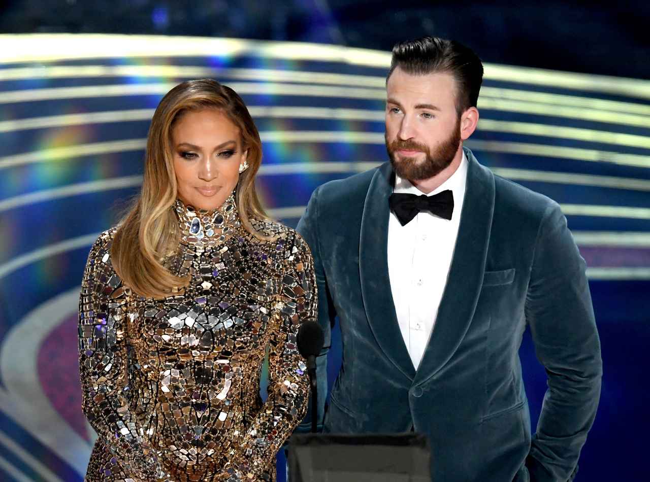 クリス・エヴァンス、アカデミー賞で「マーベル俳優」の『私情』はさみファン悶絶