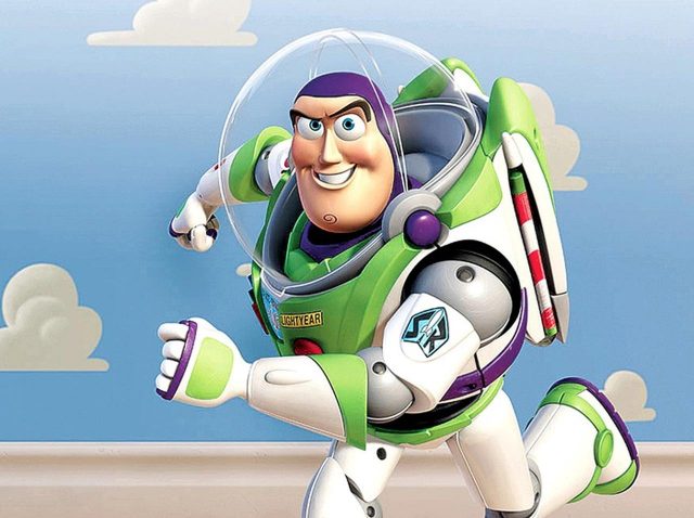 『トイ・ストーリー4』最新映像でバズが「囚われの身」に、その時ウッディは？