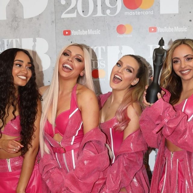 リトル・ミックス、ブリット・アワードに4人全員がオールピンクスタイルで登場