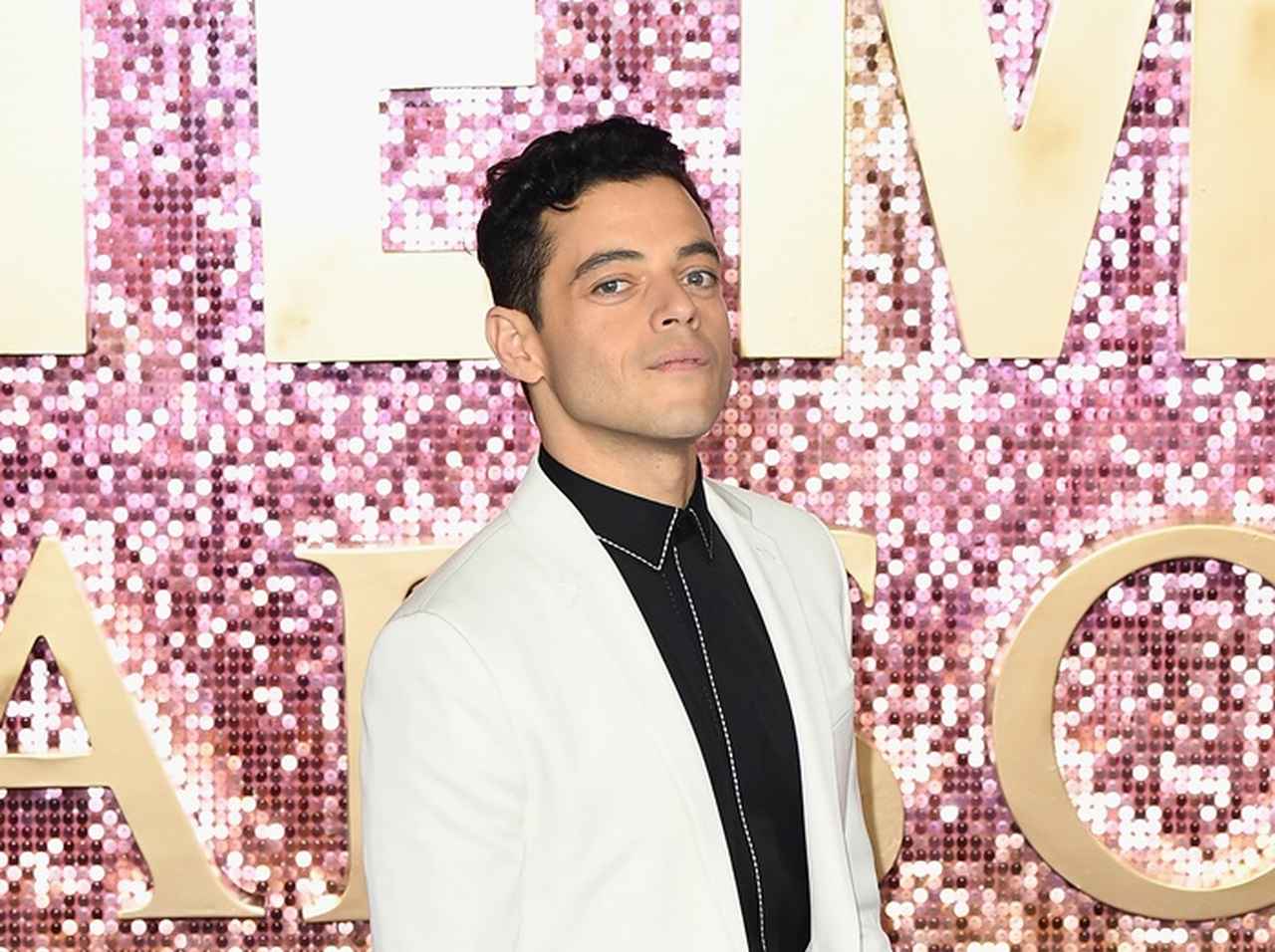 ラミ・マレック、元同級生のあの女優が「ぽっちゃり高校時代」の秘蔵写真を公開