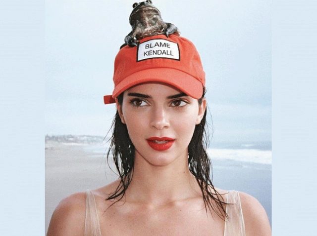 ケンダル・ジェンナー、ニキビで「数日間泣き続けていた」