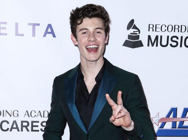 ショーン・メンデス、カルバン・クラインのパンツ一丁の「裸体」に発情する人が続出