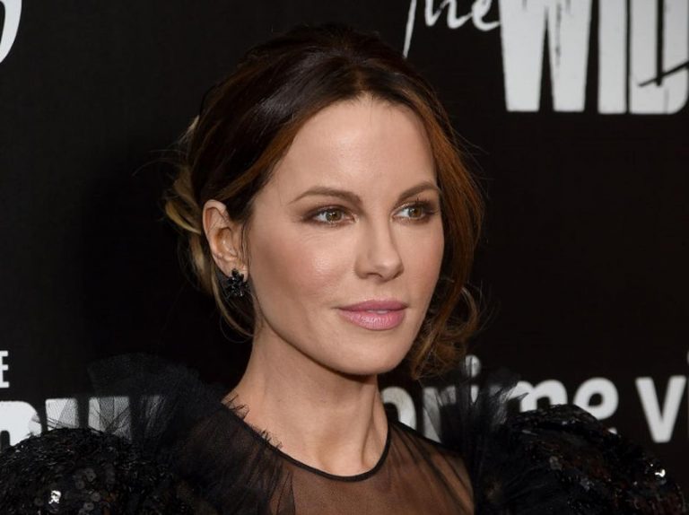 「年下キラー」の45歳美魔女ケイト・ベッキンセイルが男性に求めるもの