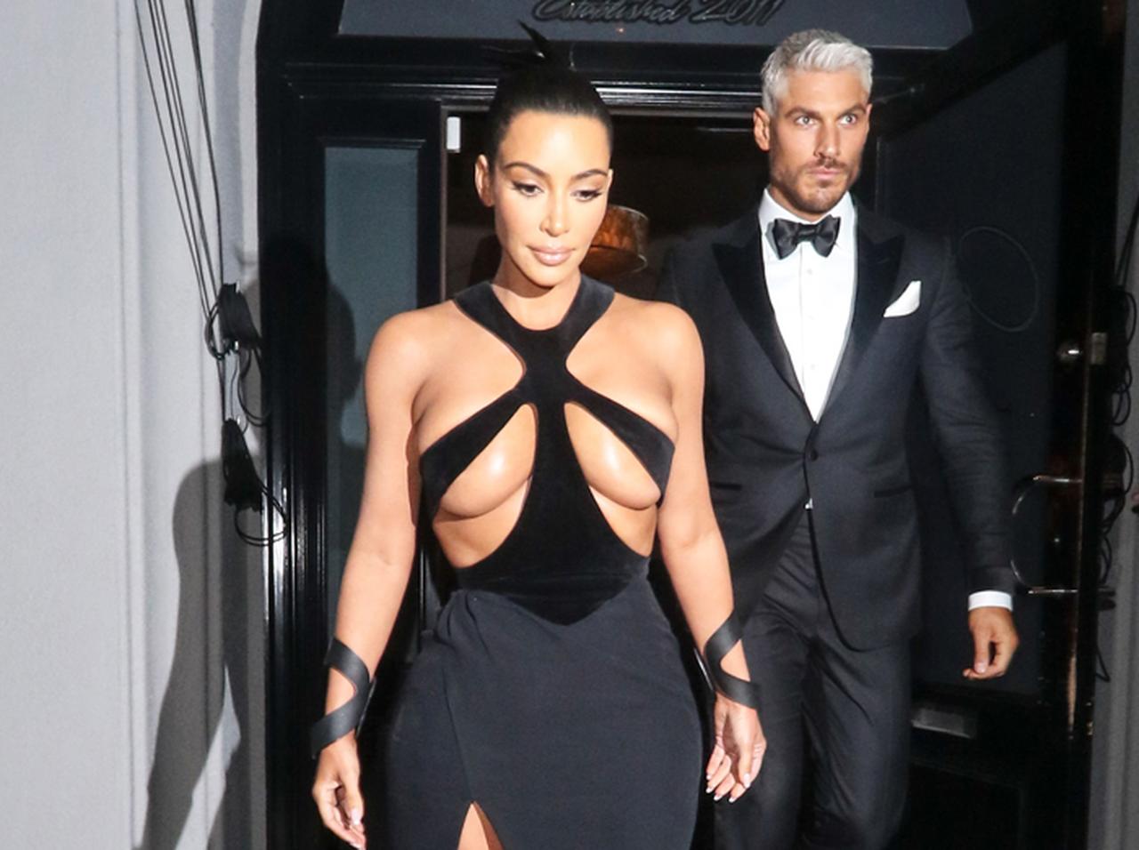 キム・カーダシアンの「目のやり場に困るドレス」を一般女性が再現した結果…