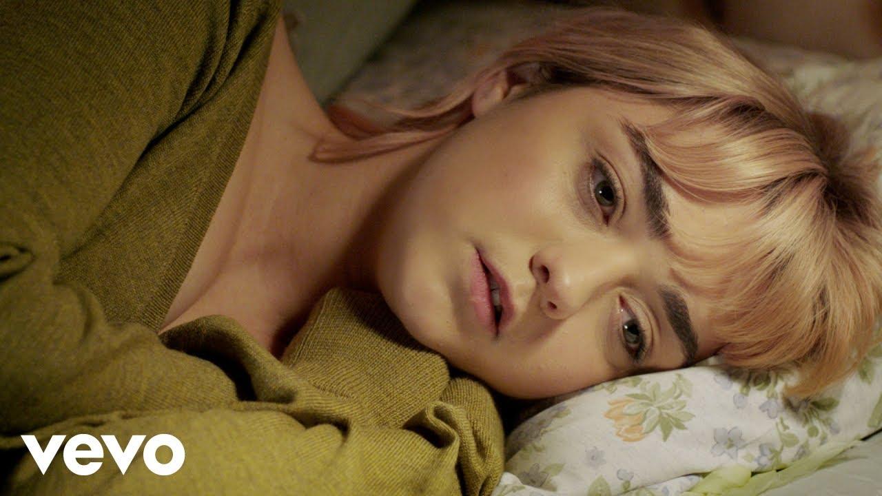 『ゲーム・オブ・スローンズ』サーセイ役とアリア役がミュージックビデオでコラボ