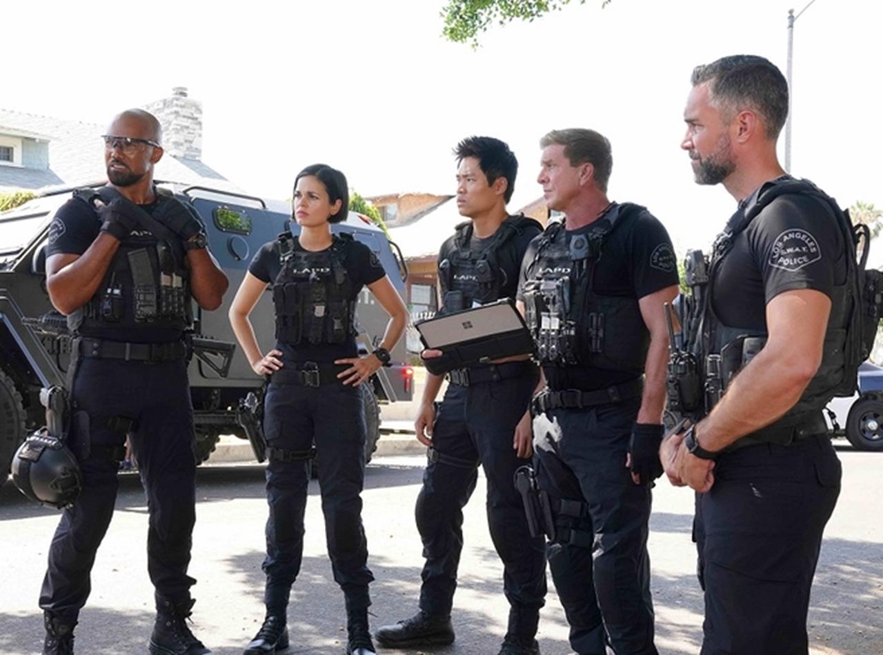 『クリミナル・マインド』のシェマー・ムーア主演『S.W.A.T.』シーズン２の放送が決定！