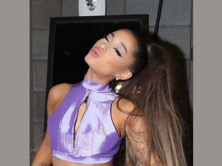 アリアナ・グランデの「スウィートナー・ワールドツアー」お気に入り衣装はコレ