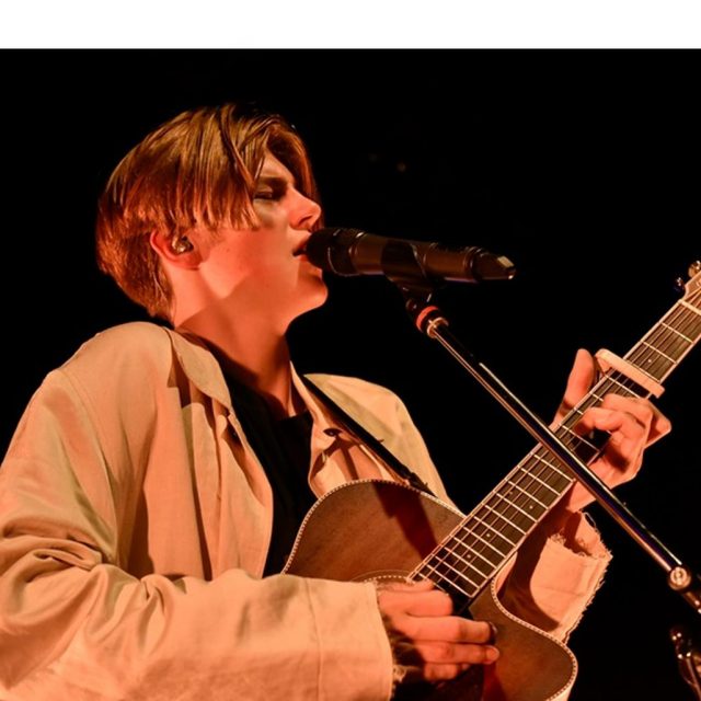 ルエル、初の単独来日公演は大成功！未発表曲も披露