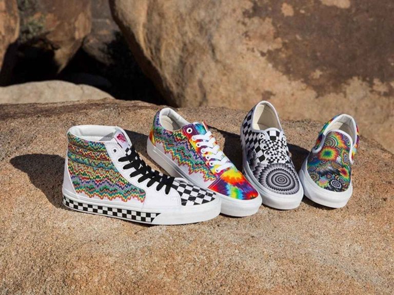 VANSの靴を投げると「靴底が必ず下を向く」説