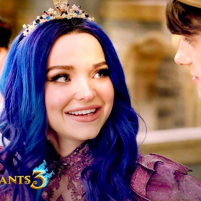 『ディセンダント3』最新予告で、マルが「暗黒の未来」を見る
