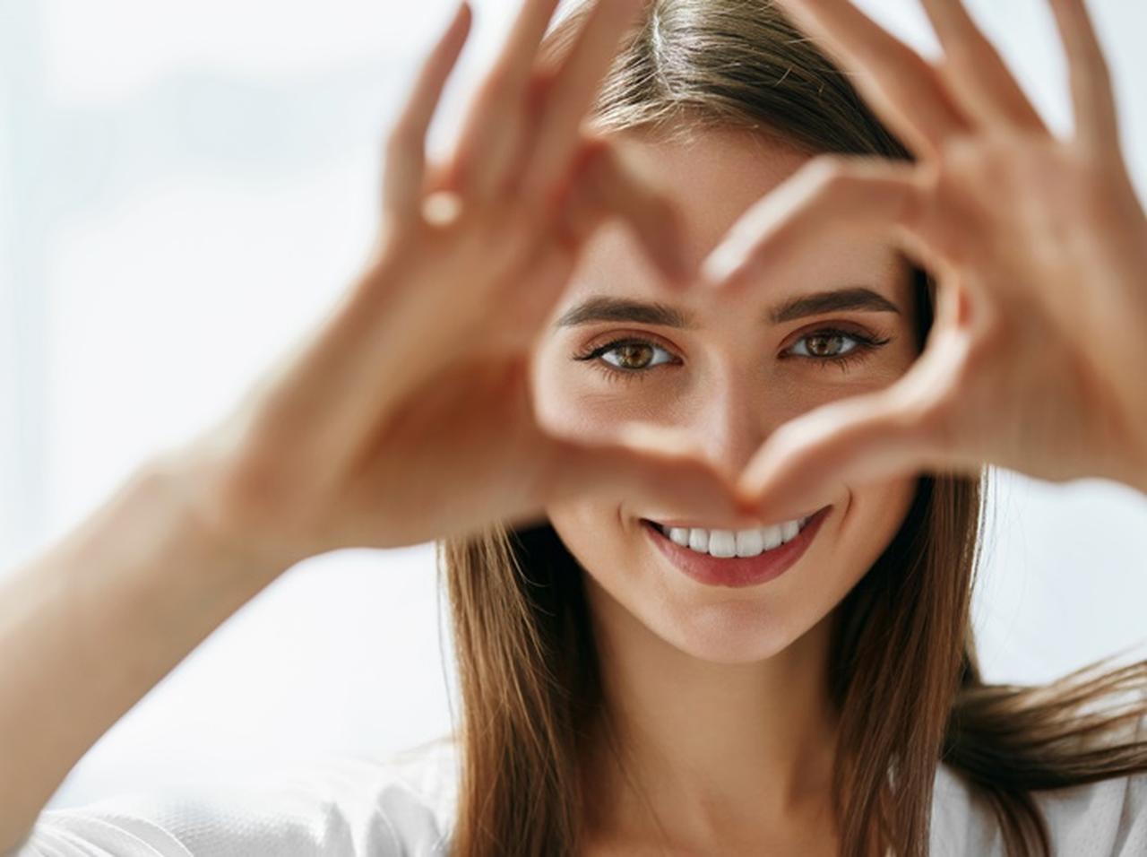 「太眉すぎて野暮ったい」「細眉で今っぽくない」を解消!理想のトレンド眉の作り方