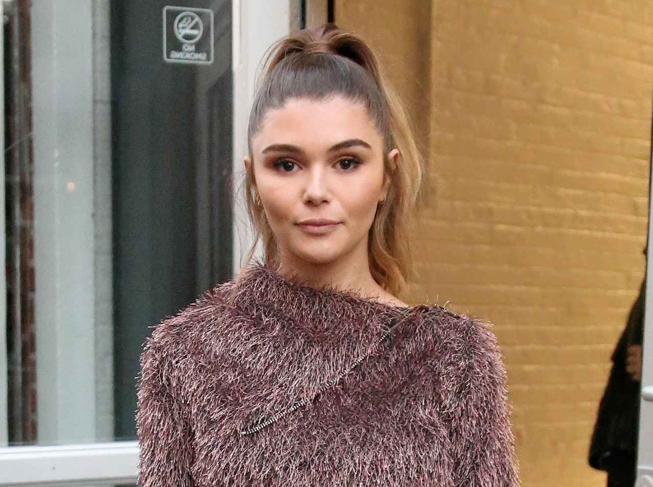 名門大学に不正入学疑惑のオリヴィア・ジェイド、英語力が低くてコスメが出せない