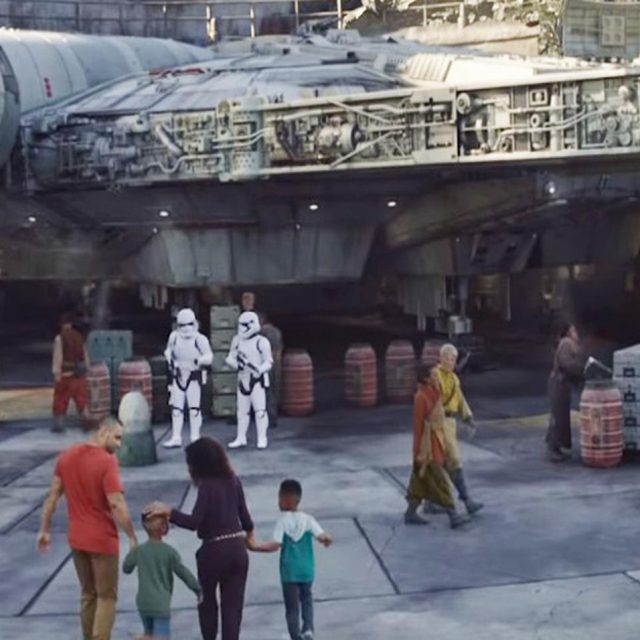 米ディズニーに5月＆8月開園！『スターウォーズ』のテーマパークが壮大すぎる