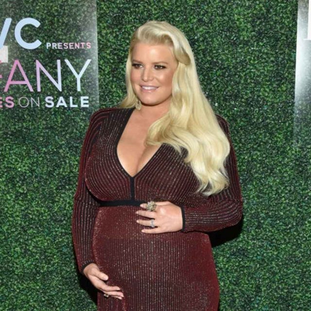 ジェシカ・シンプソン、妊娠とは別の理由で入院していた