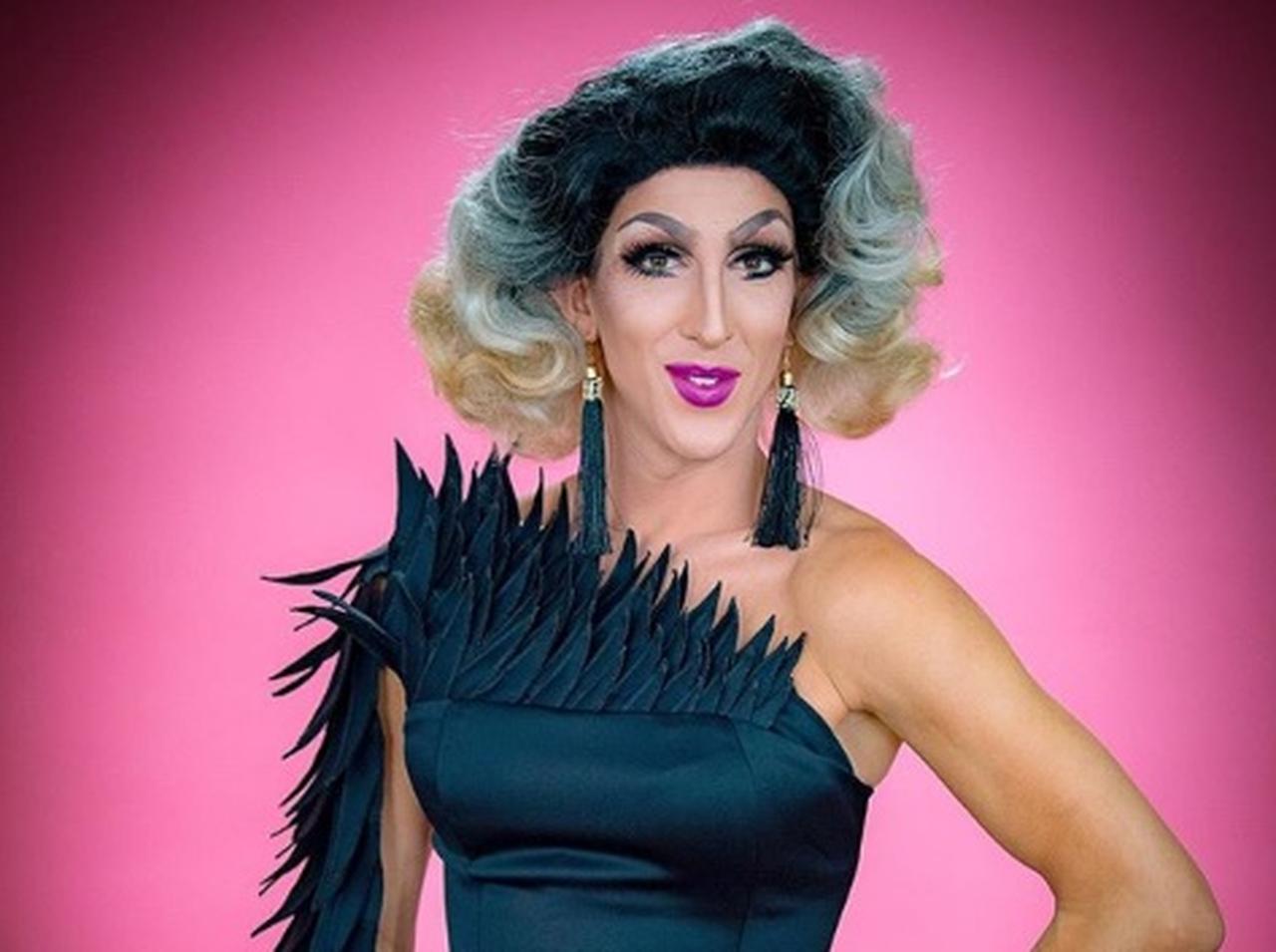 2歳児とドラァグクイーンが「サメのかぞく」でノリノリ踊りする動画が最高すぎる