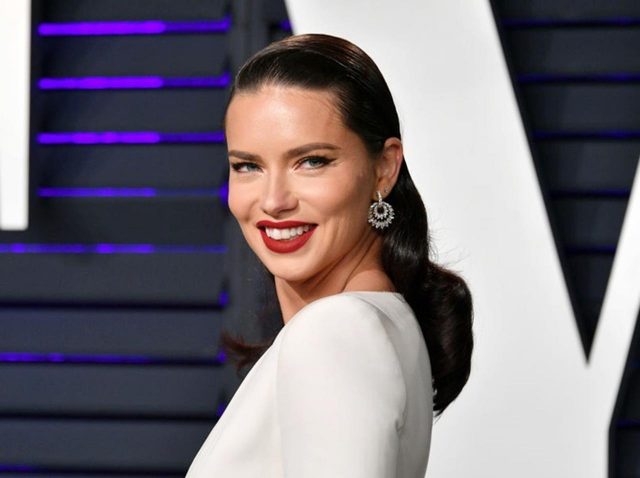 努力家スーパーモデルのアドリアナ・リマ、メイクルールもストイック！