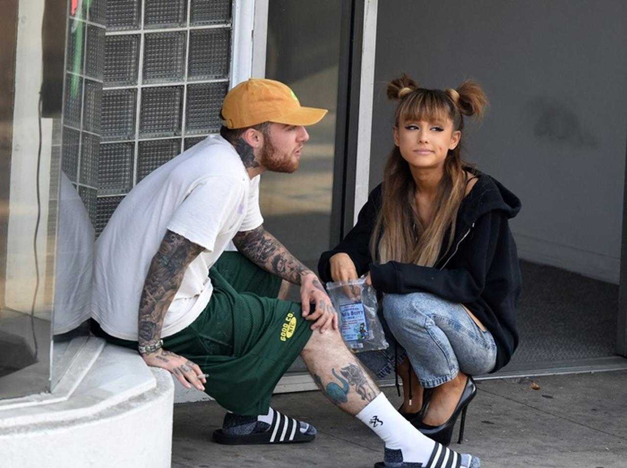 アリアナ・グランデ、元恋人マック・ミラーの死を「乗り越えるのはすごく大変」