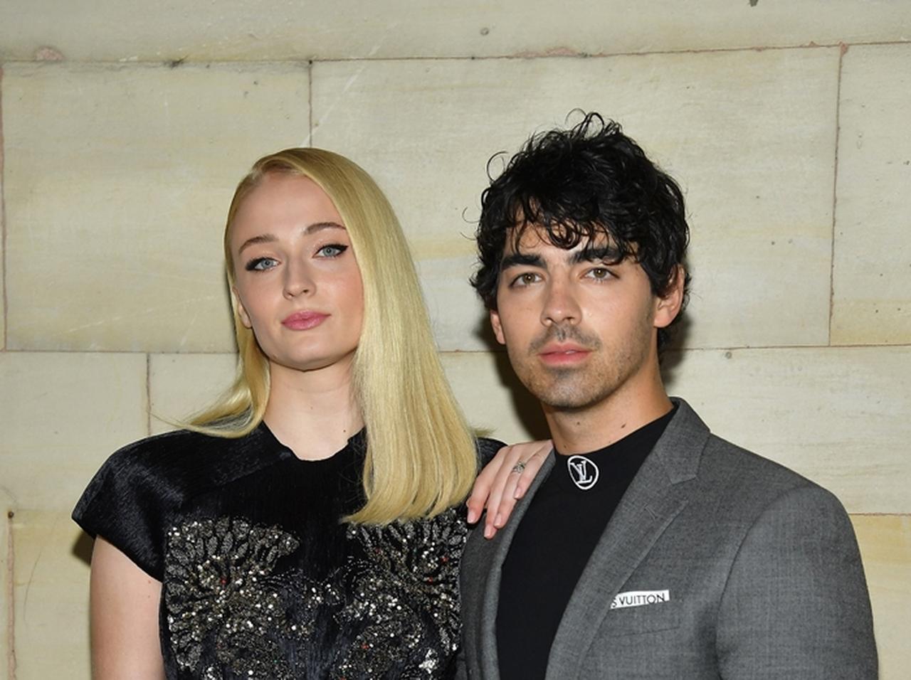 ジョー・ジョナス&ソフィー・ターナーの出会いはインスタグラム