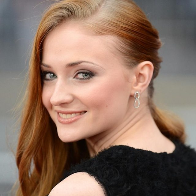 『ゲーム・オブ・スローンズ』ソフィー・ターナー、自殺を考えていた過去を告白