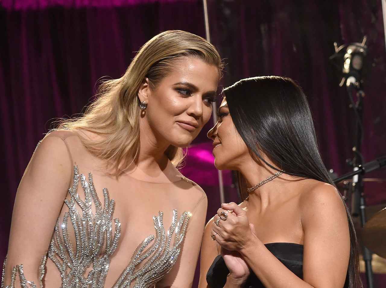 クロエ・カーダシアン、育児をしない姉を「ブったたきたくなる」