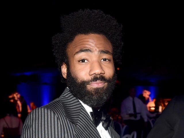 チャイルディッシュ・ガンビーノがコーチェラでファンにAirDropしたものがヤバすぎた