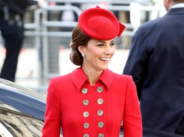 キャサリン妃、めずらしく「超カジュアルな服装」で家族とお出かけ