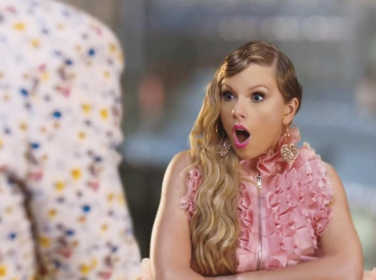 テイラー・スウィフト、新曲「ME!」のMVに隠された『8個のヒミツ』